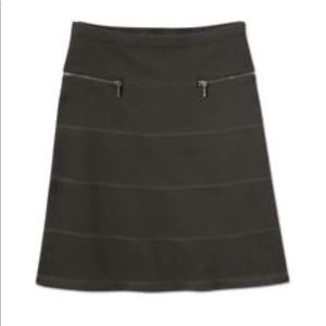 Athleta strata skirt